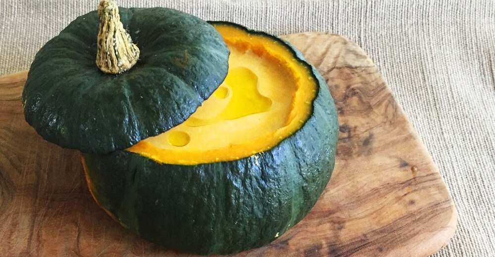 ハロウィンにぴったり インパクト抜群の 坊ちゃんかぼちゃ をまるごと使った料理 デイリシャス 楽天レシピ ハロウィンにぴったり インパクト抜群の 坊ちゃんかぼちゃ をまるごと使った料理 デイリシャス 楽天レシピ